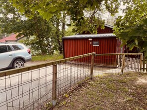 House | Bahagian luar