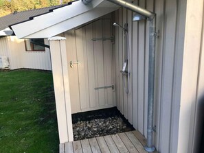 House | Exterior - 4 Star Holiday Home in Ebeltoft (Ebeltoft)