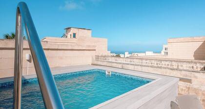 Stunning 350-year-old home with roof splash pool
