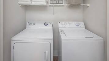 Leilighet, terrasse | Innvendig