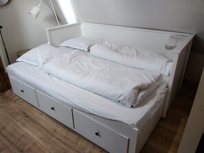 2 bedrooms, iron/ironing board, WiFi, bed sheets - Les toits d'Hélène 5 minutes from Kaysersberg vineyard (AMMERSCHWIHR)
