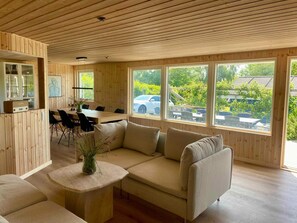 House | Interior - 4 Star Holiday Home in Ronde (Ronde)
