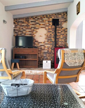 Interior - House of 85 m² with garden, 300m from the sea (La Seyne-sur-Mer)