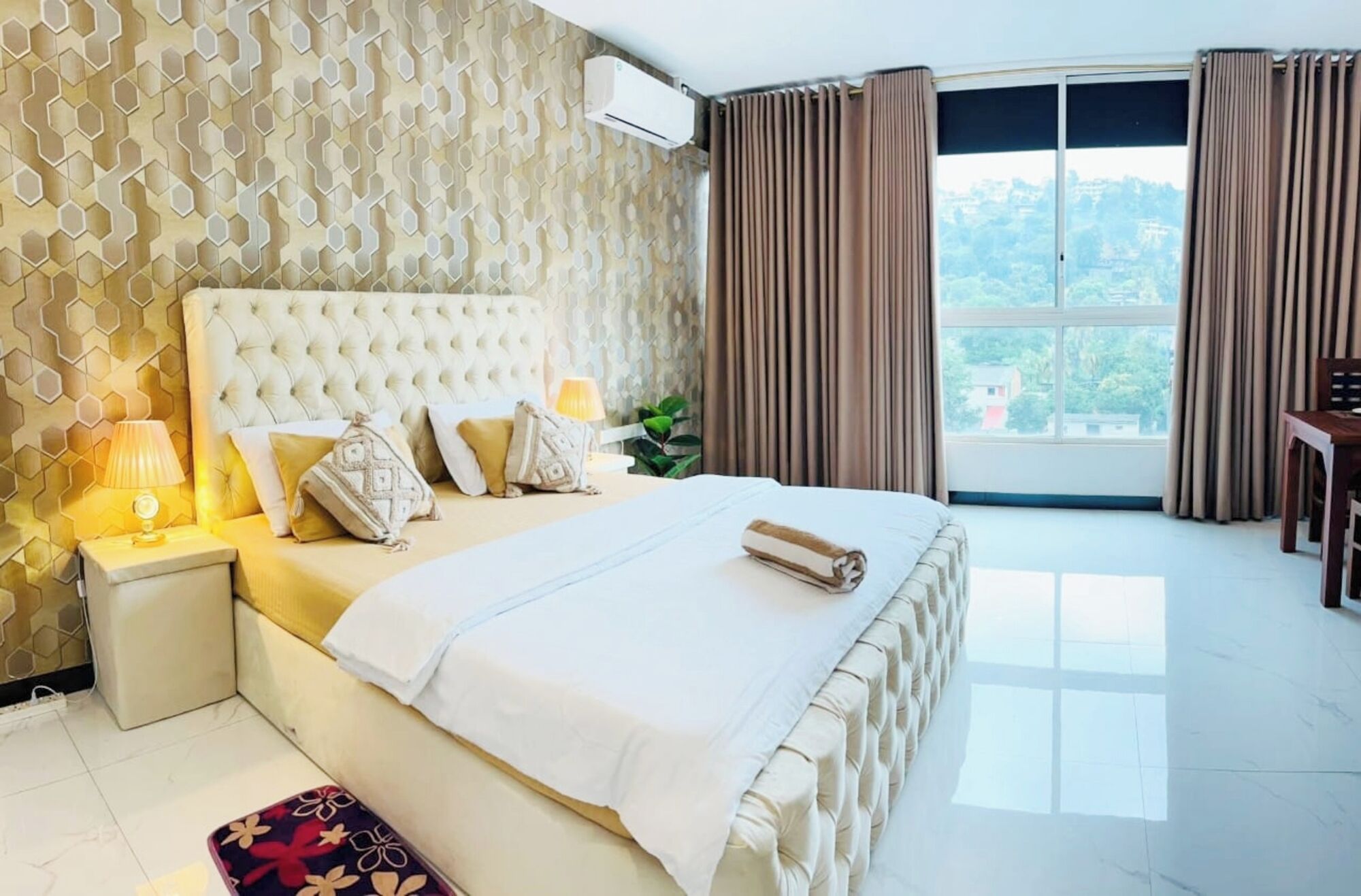 Kahden hengen deluxe-huone, kaupunkinäköala