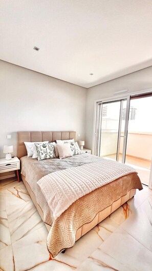 Apartment - Litoralblue Private Garage Terrace Pool View Flat (Portimão)