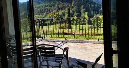 Bed and breakfast rooms in Estenibar Baserria