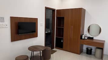 Habitación Deluxe con 2 camas individuales, vista a la ciudad | Interior