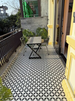 Business Double Room | Outdoor dining - THIÊN PHÚC HOTEL (Quang Ngai)