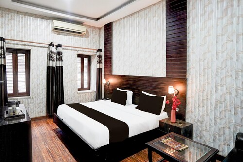 Hotel O Tyagi Road Railway