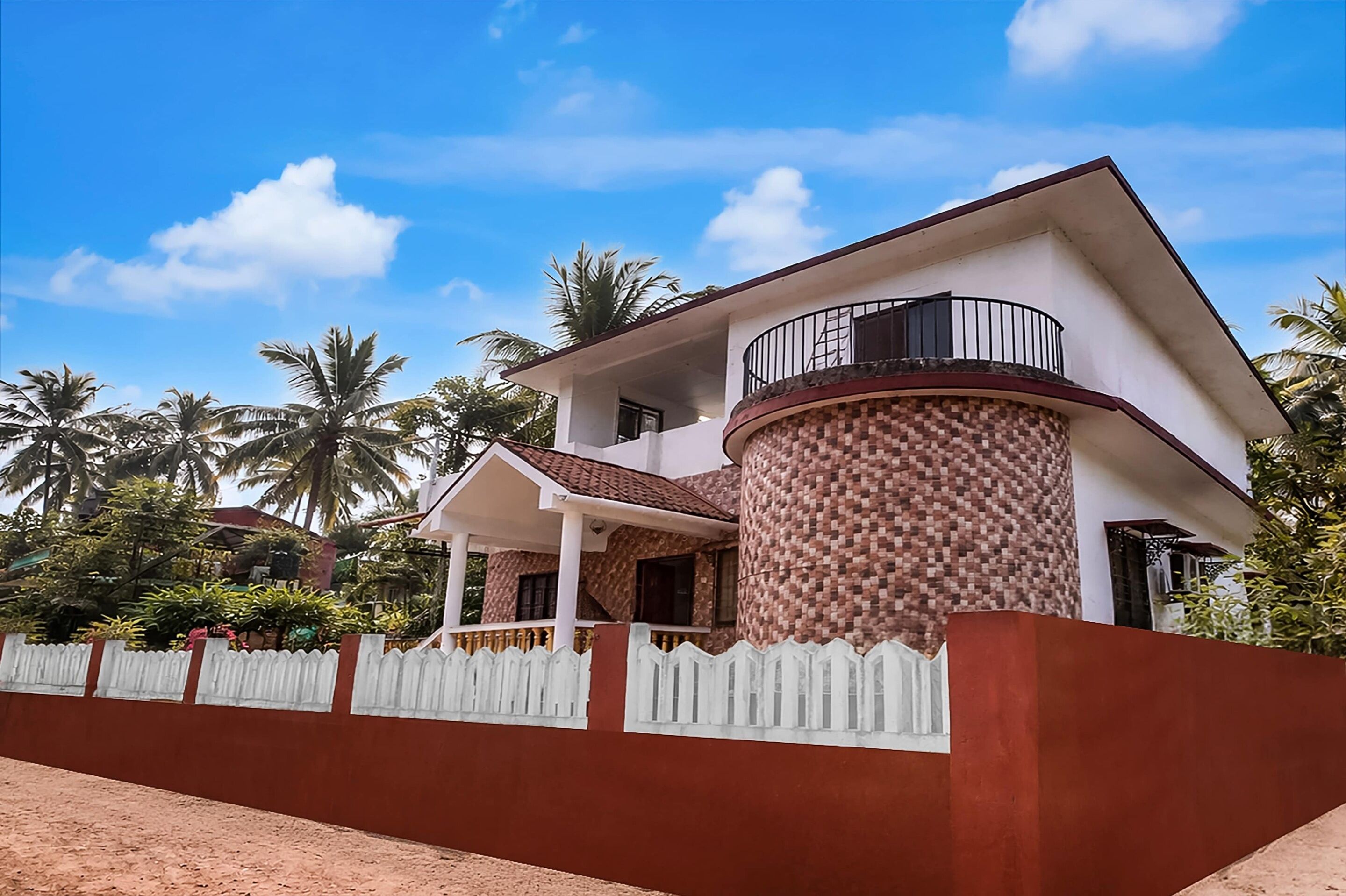 House | Exterior