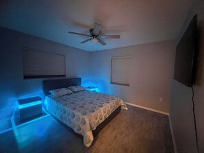 1 bedroom, WiFi, bed sheets -  Charming, private entrance suite. Sarasota (Sarasota)