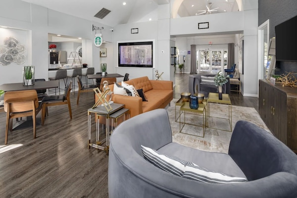 Apartment, Patio | Living area