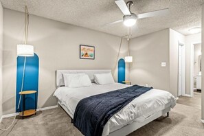 Apartment, Patio - Solara Apartments Spacious 2BR Apartment Sleeps 6 Pet-Friendly (Orlando)
