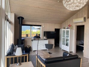 House | Interior - 4 Star Holiday Home in Borkop (Borkop)