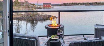 A Little piece of Paradise - stunning ocean views!