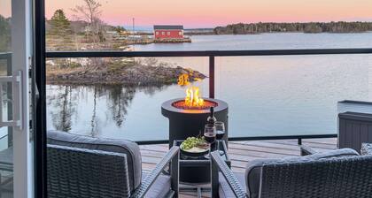 A Little piece of Paradise - stunning ocean views!