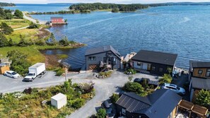 Exterior - Private Oceanfront Suite w/ Hot Tub & Fireplace (Lunenburg)