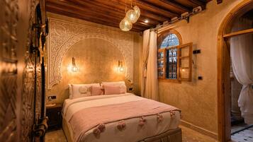 Chambre Confort, 1 chambre, salle de bains privée, vue jardin