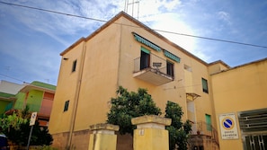 Exterior detail - Cozy Salento Base - King Bed · A/C · Near Gallipoli · Full Kitchen - Parabita (Parabita)