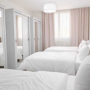 Iron/ironing board, WiFi, bed sheets - Hight standing apartment Algiers (Kouba)