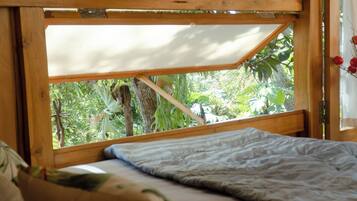 Japanese-style Bungalow, Garden View | Free WiFi