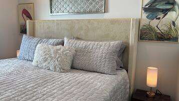 1 chambre, fer et planche à repasser, Wi-Fi, draps fournis