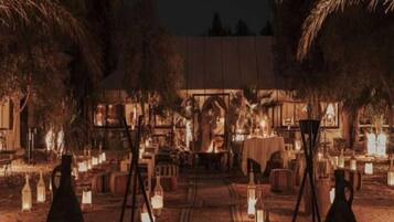 Espace banquet en plein air