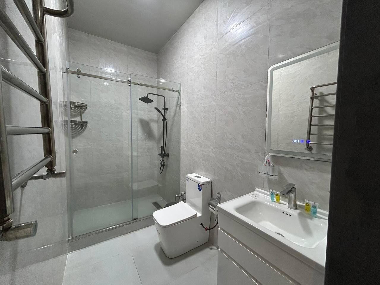 Hair dryer, slippers, towels