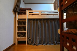Shared Dormitory, Women only, Non Smoking, Shared Bathroom - hareruyabeppu (beppusinoguchimotomachi)