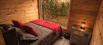Serene cabin with a pond and creek perfect for relaxing nature adventures