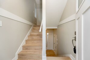 Interior - Lovely Home in Victoria, BC (Langford)