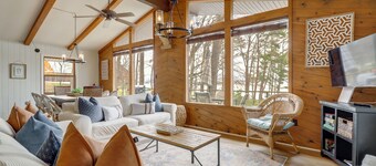Dock, Deck + Views: Cherokee Lake Retreat!
