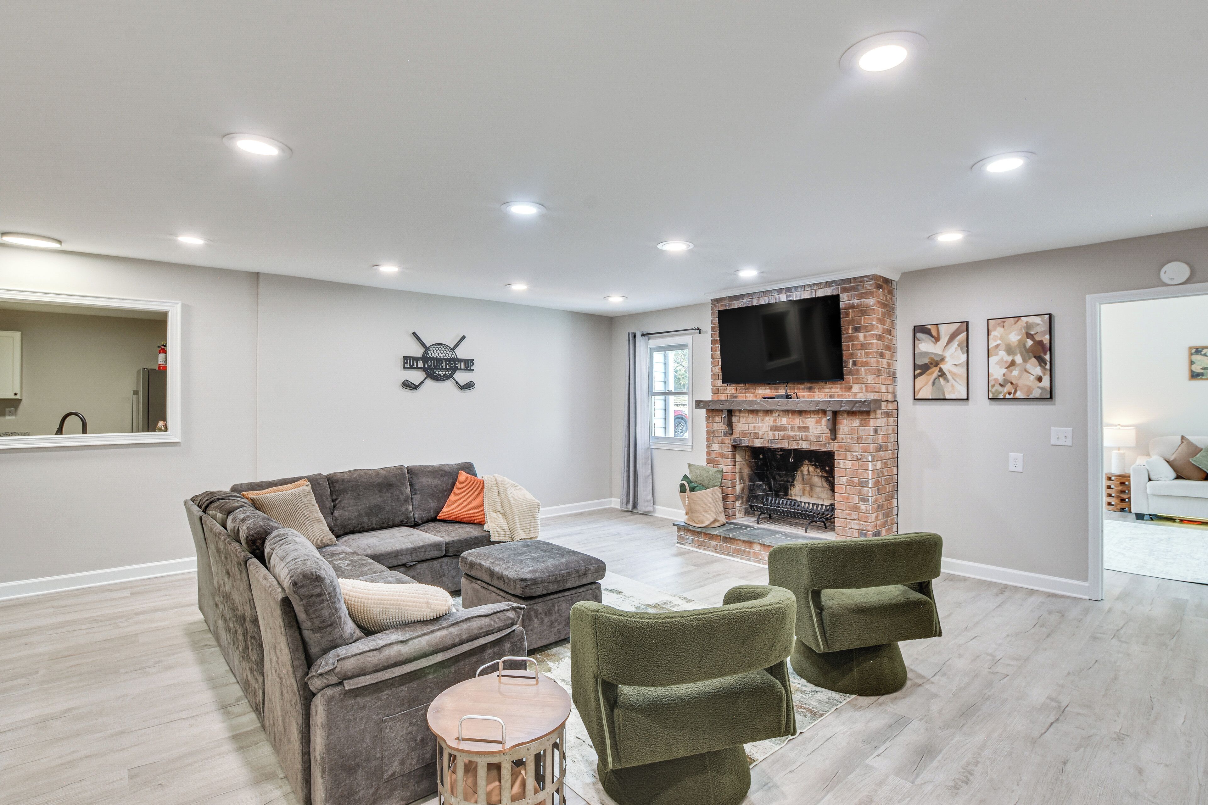 House (2 Bedrooms) | Interior