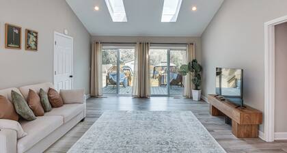 Golf, Ride & More! Home in Dtwn Southern Pines