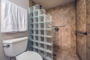 Shower, hair dryer, towels, soap - @Marbella lane-Hidden Oasis 2BR Condo w/ Pools/GYM (Palm Springs)