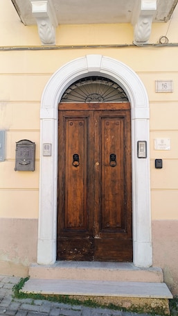 Exterior detail. Civico 16 Guest House - a short walk from the center