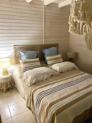 Room - Vrbo Property (Gassin)