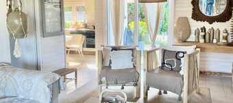 Californian-style house with park pool