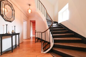 House | Interior - Grand Estate for 20 With Pool, Garden (Villecerf)