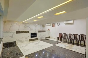 House | Reception - Townhouse Oak City Centre Dhanbad (Dhanbad)