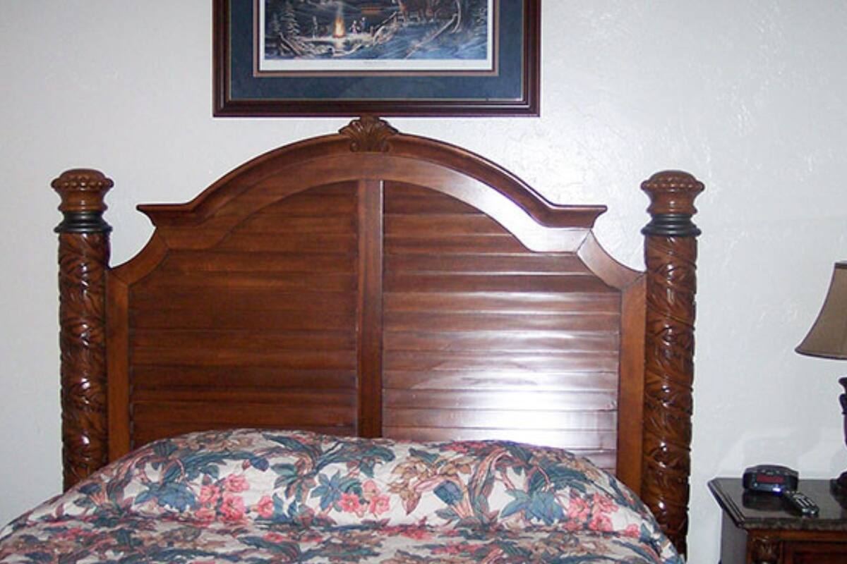 Kolmen hengen deluxe-huone, parveke, rantanäköala