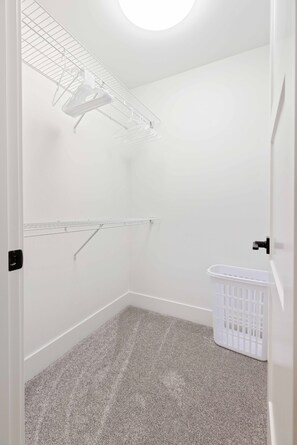 Interior - Minutes to Downtown! New Garden District Clean & Spacious Home (Coeur d'Alene)