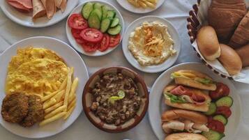 Breakfast meal