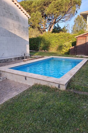 Pool - House with swimming pool, 5 minutes from the beach, pets allowed, parking in the garden (Fréjus)