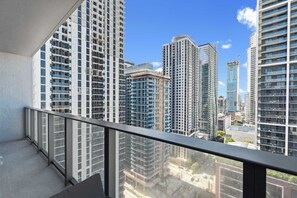 Property grounds - Near FIFA Fan Fest | Spacious 2BR | Pool / Gym (Miami)