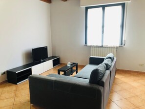 TV - LINGUA ITALIANO (Rho)