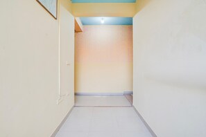 Interior - Super Hotel O JLN Marg Malviya Nagar (Jaipur)