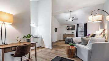 3 chambres, fer et planche à repasser, Wi-Fi gratuit, draps fournis