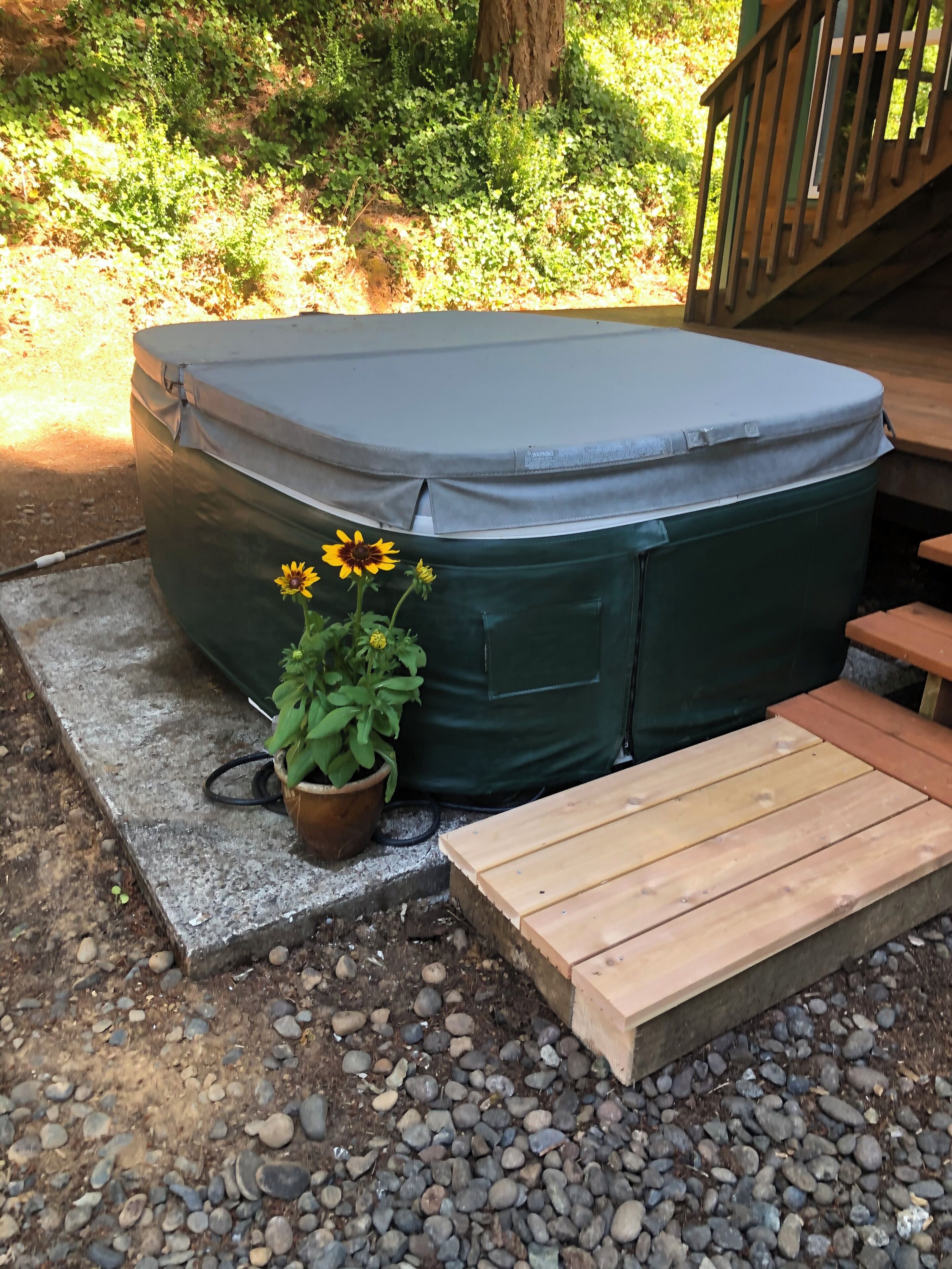 Bain à remous extérieur