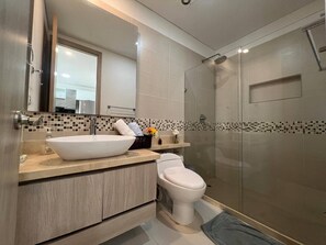 Apartment, 1 Bedroom, Accessible, Patio | Bathroom - Palmetto Sunset Ocean Front Cartagena Laguito 2904 (Cartagena)